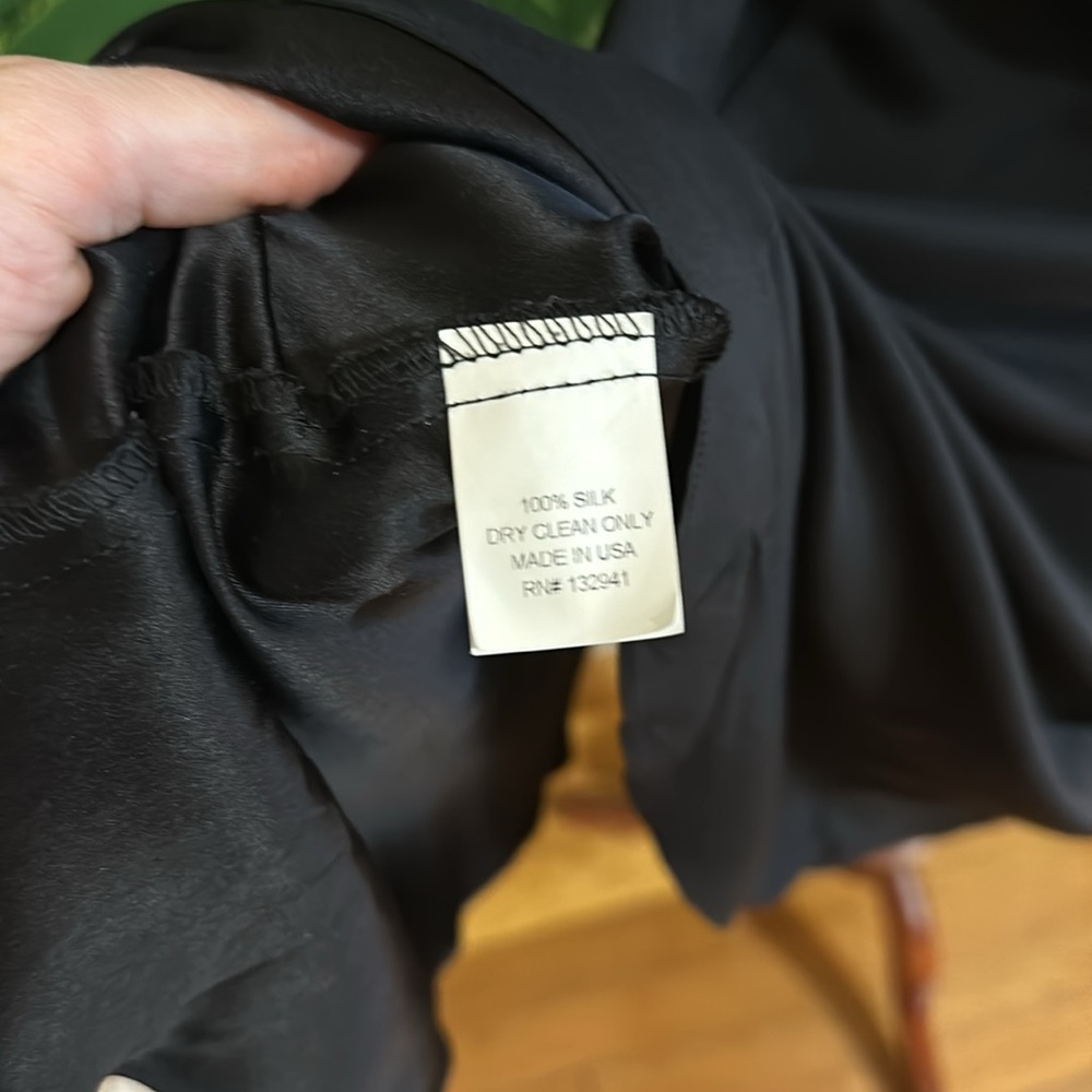 Like new Amanda Uprichard Skater Dress in 100% Silk, Size M - Picture 7 of 9